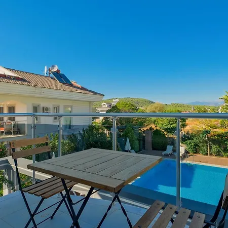 וילה Orka Crystal *