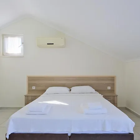 Orka Crystal Villa *