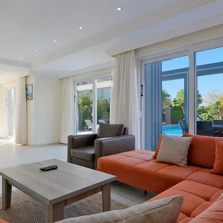 Orka Crystal Villa Ölüdeniz