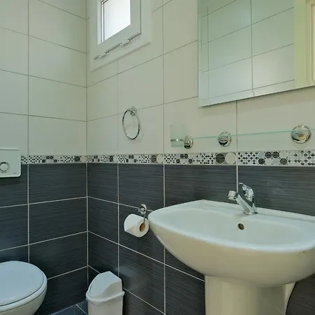 Orka Crystal Willa *