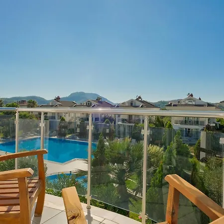 Orka Crystal Willa *