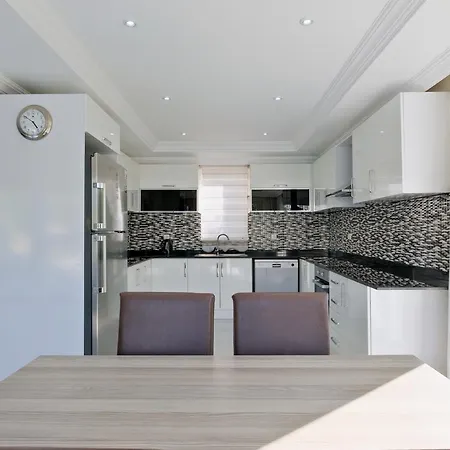 Orka Crystal Willa Ölüdeniz