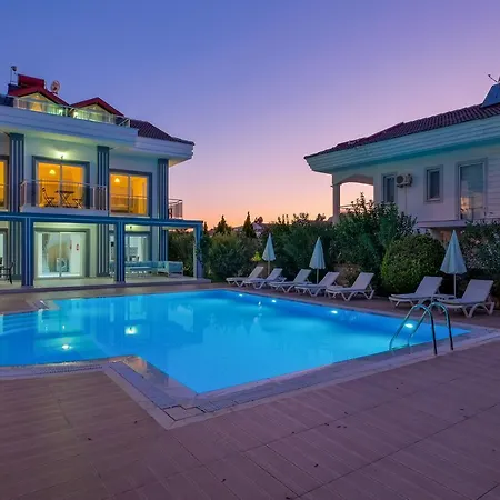 Orka Crystal Βίλα Ολουντενίζ